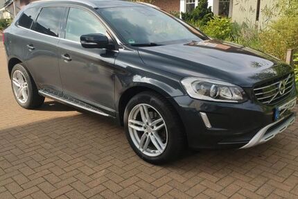 Volvo XC60 171.000 km 17.780 € Dormagen 41539