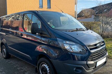Ford Transit Custom 213.000 km 6.700 &euro; Dusseldorf 40221