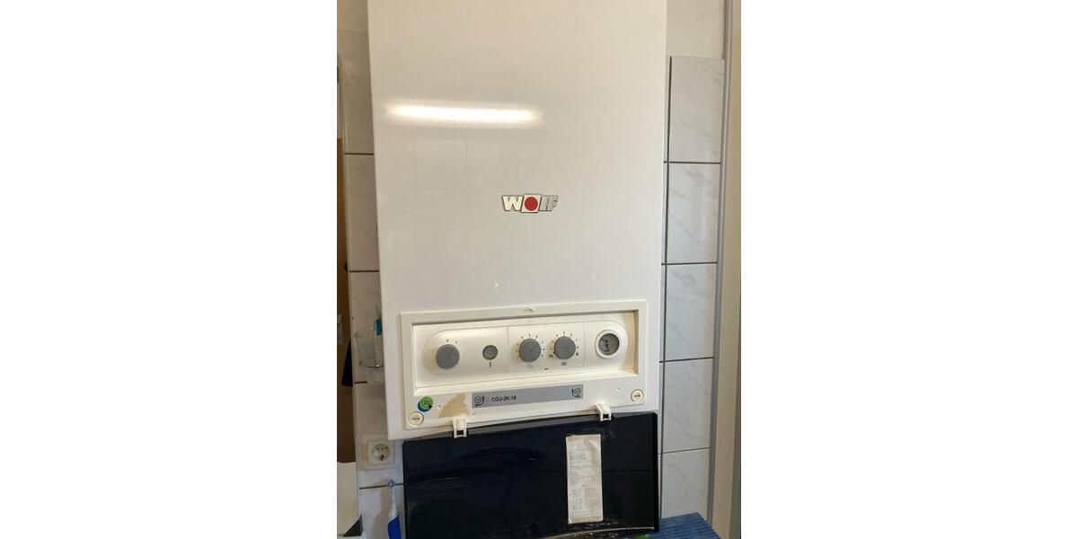 Große vermietete ETW im Erdgeschoss mit 2 Stellplätzen von Privat 6 zimmer