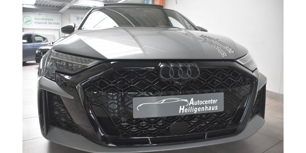 Audi RS3 3.133 km 76.980 &euro; Heiligenhaus 42579