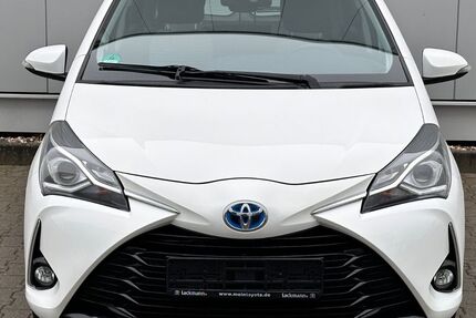 Toyota Yaris 57.000 km 13.390 &euro; Düsseldorf - Bezirk 8 40231