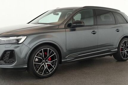 Audi Q7 25.700 km 79.684 € Düsseldorf 40233