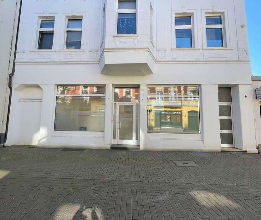 Einzelhandel in Duisburg 1.100 € 76.59 m²