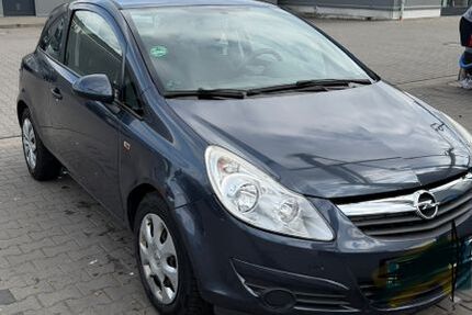 Opel Corsa 144.000 km 1.700 &euro; Düsseldorf 40470