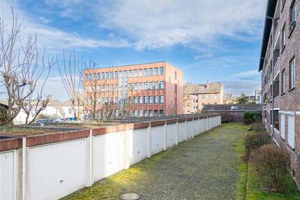 Garage mit Stromanschluss in Neuss - direkt an der Stadtgrenze zu Düsseldorf-Heerdt