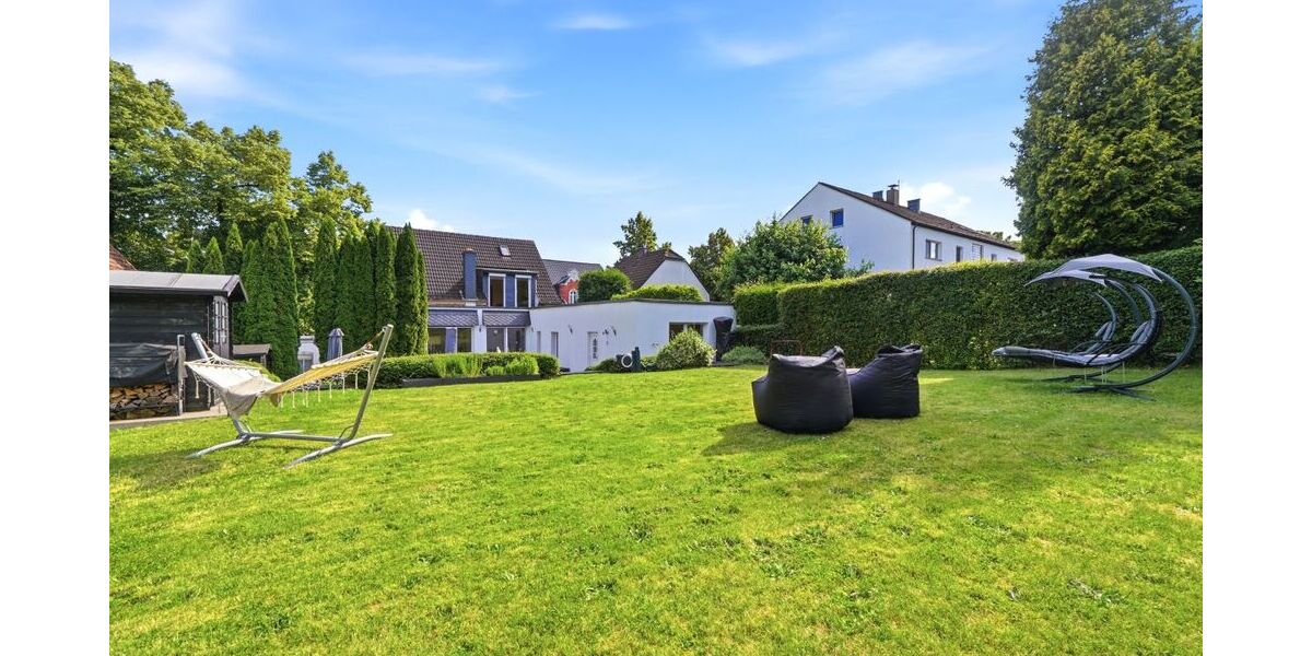Mit 3D: Historischer Charme trifft modernen Wohnkomfort – umfangreich modernisiertes Einfamilienhaus mit Einliegerwohnung. - Einfamilienhaus Solingen Höhscheid | Angebot:26980800