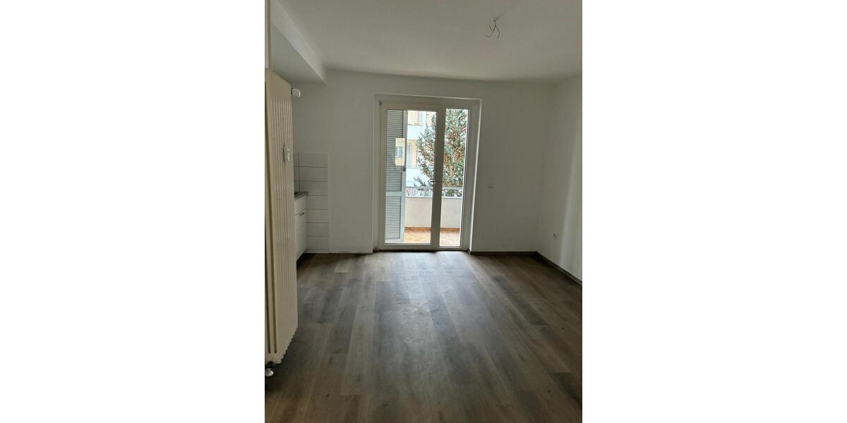 2-Zimmer-Wohnung mit Balkon & neuer Einbauküche 2 zimmer