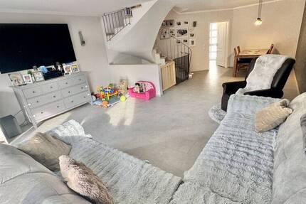 Haus Duisburg / Asterlagen Bergheim - 5 Zimmer, 132 m&sup2;, 445.000&euro; | Angebot:26794346