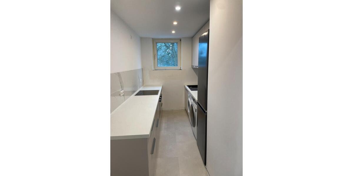 Etagenwohnung Mönchengladbach Süd - 4 Zimmer, 81 m&sup2;, 210.000&euro; | Angebot:27197356