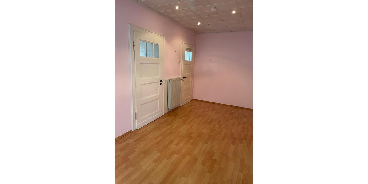 Geräumige Altbau-Wohnung in Essen Rüttenscheid 2 zimmer