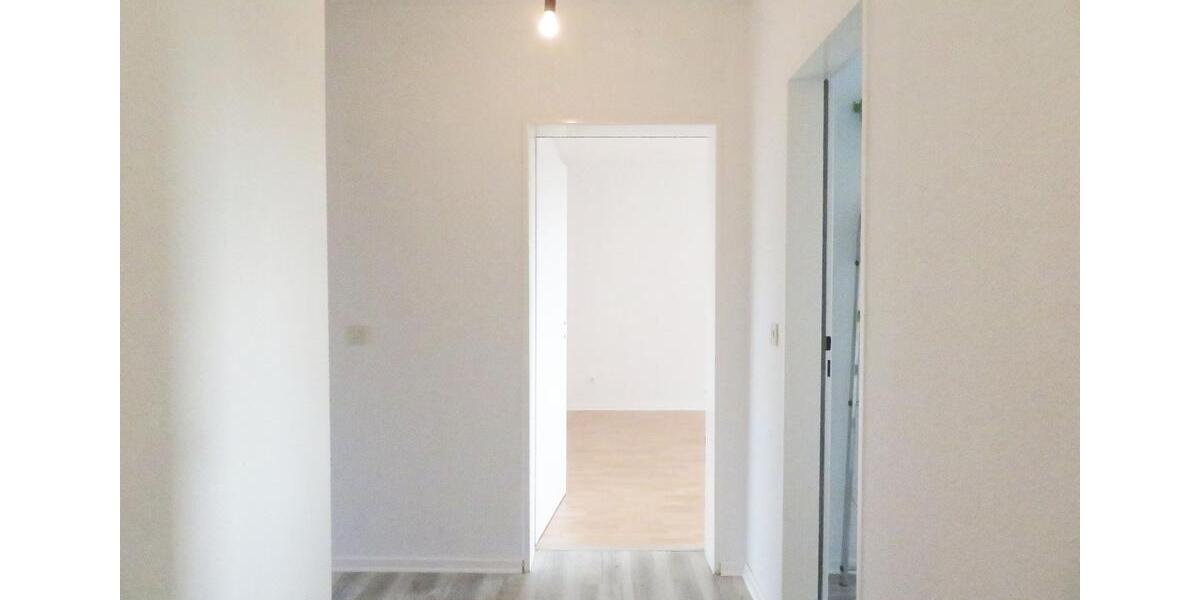 Lichtdurchflutete 2,5-Zimmer-Wohnung mit Südbalkon 2.5 zimmer