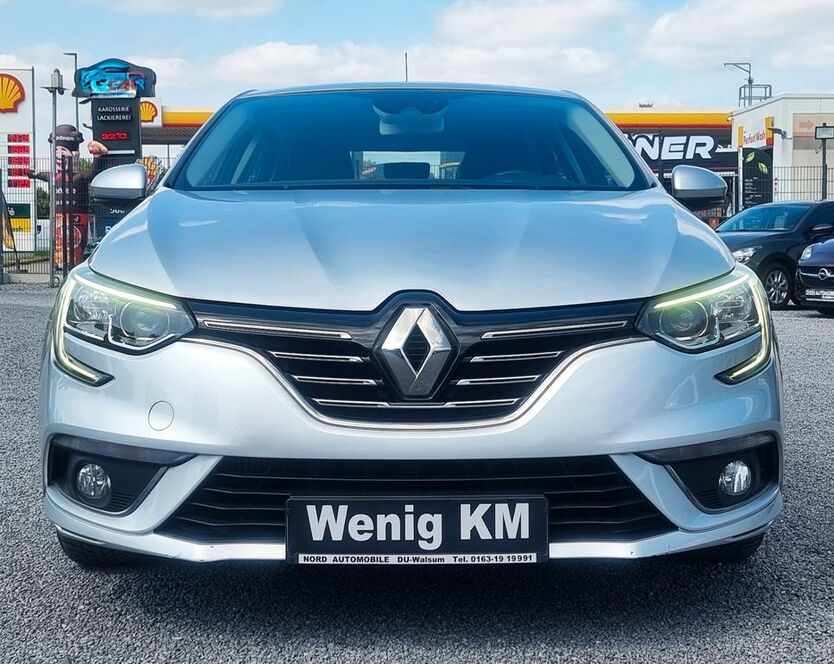 Renault Megane 67.705 km 10.300 € Duisburg 47178