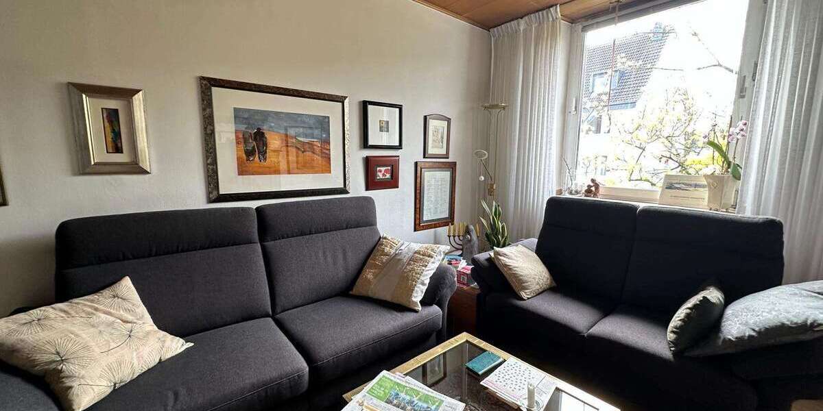 Etagenwohnung Düsseldorf Pempelfort - 3 Zimmer, 82 m&sup2;, 313.000&euro; | Angebot:26437029
