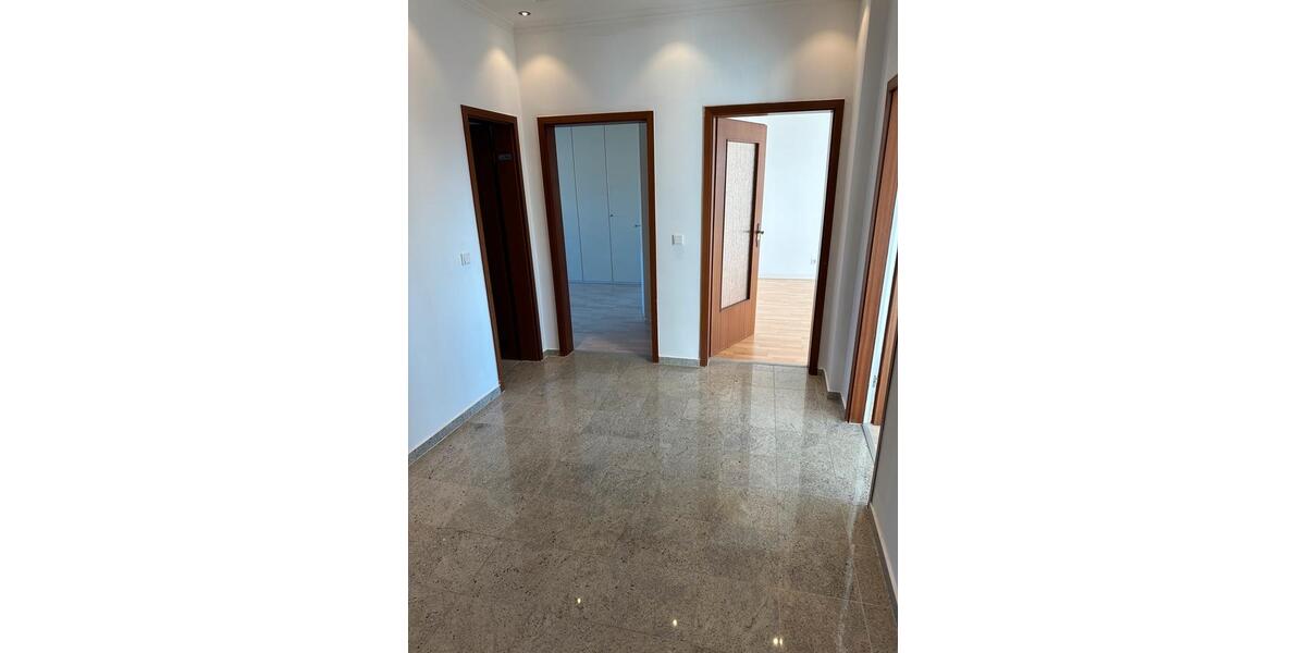 3-Zimmer-Eigentumswohnung mit Balkon | vermietet | 88m2 3 zimmer