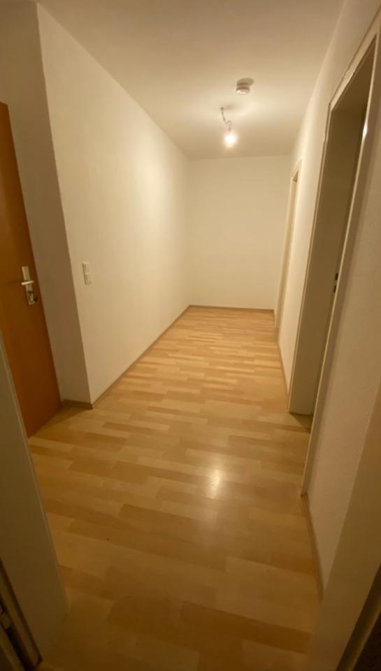 1-Raum-Apartment, EG, Balkon, 45 qm, Bochumer Landstr. 409, 45279 Essen zu sofort