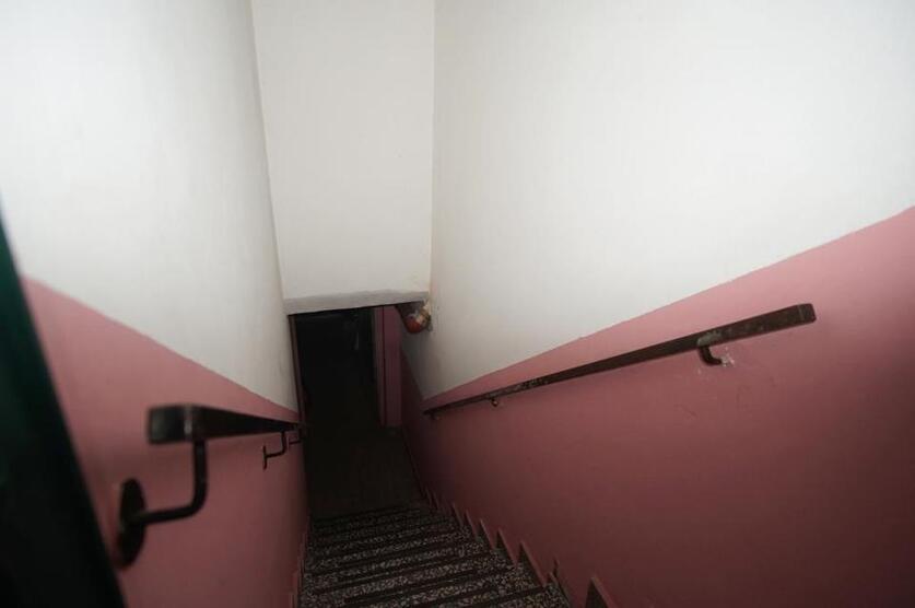 ~ Sanierungsbedürftige Gaststätte FREI ~ zimmer