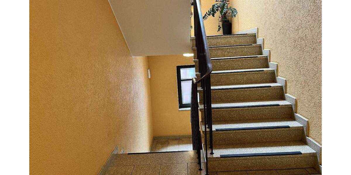 Etagenwohnung Moers Moers-Mitte - 3 Zimmer, 80 m&sup2;, 199.000&euro; | Angebot:25705844