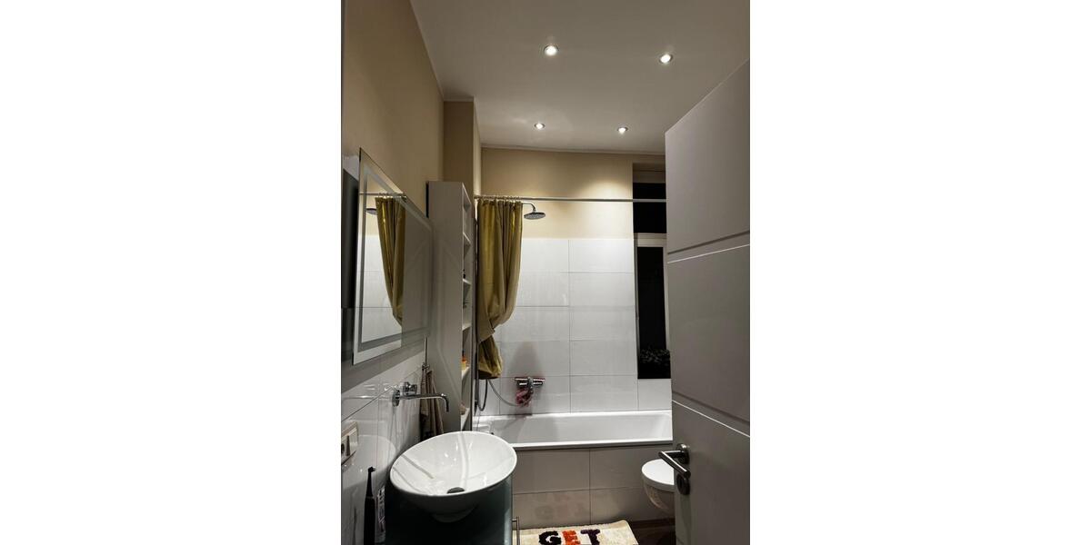 Moderne 3-Zimmer-Wohnung mit Balkon in Solingen-Gräfrath 3 zimmer