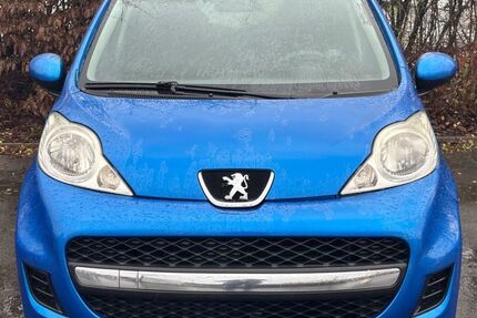 Peugeot 107 134.000 km 2.499 &euro; Wuppertal 42283