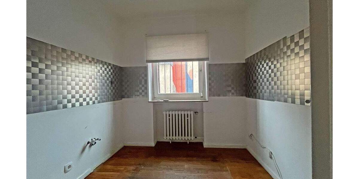 Mehrfamilienhaus, Wohnhaus Düsseldorf Garath - 5 Zimmer, 250 m&sup2;, 499.000&euro; | Angebot:24558020