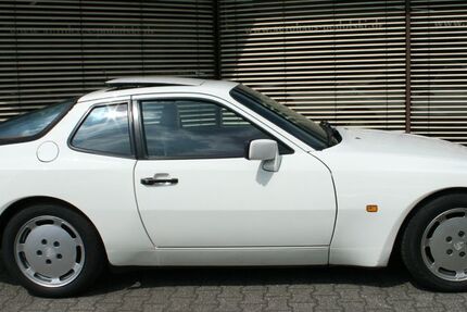 Porsche 944 118.187 km 39.944 € Mönchengladbach 41065