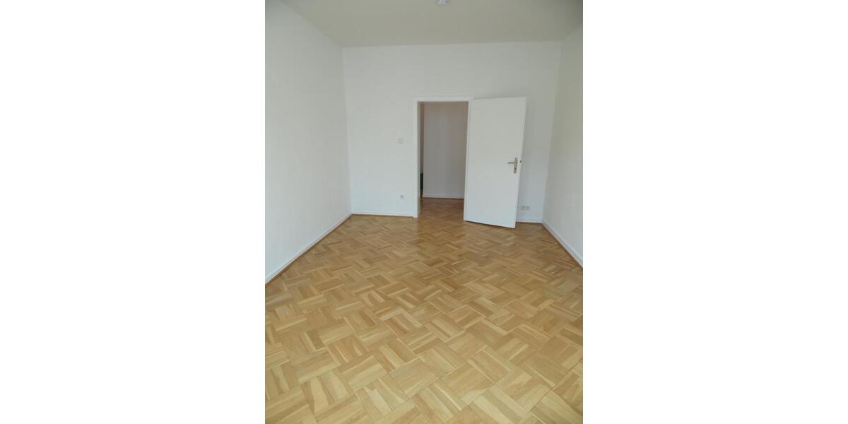 Etagenwohnung Düsseldorf Niederkassel - 3 Zimmer, 97 m&sup2;, 1.750&euro; | Angebot:26431147