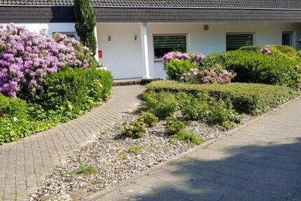 Freistehendes Einfamilienhaushaus Mehrfamilienhaus In bester Lage