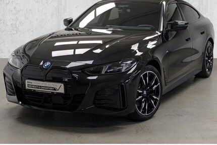 BMW i4 24.029 km 54.940 &euro; Düsseldorf 40595