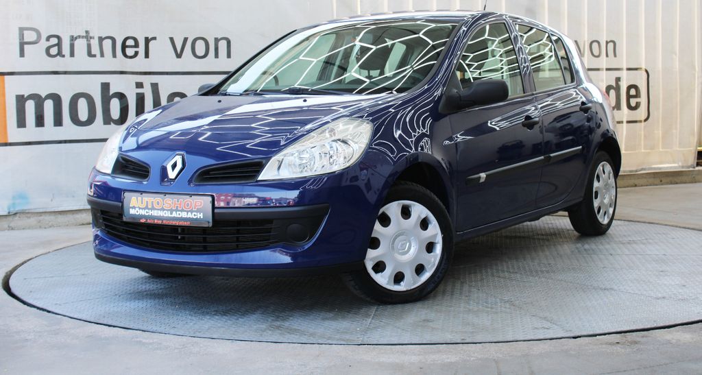Renault Clio 66.000 km 3.750 &euro; Mönchengladbach 41066