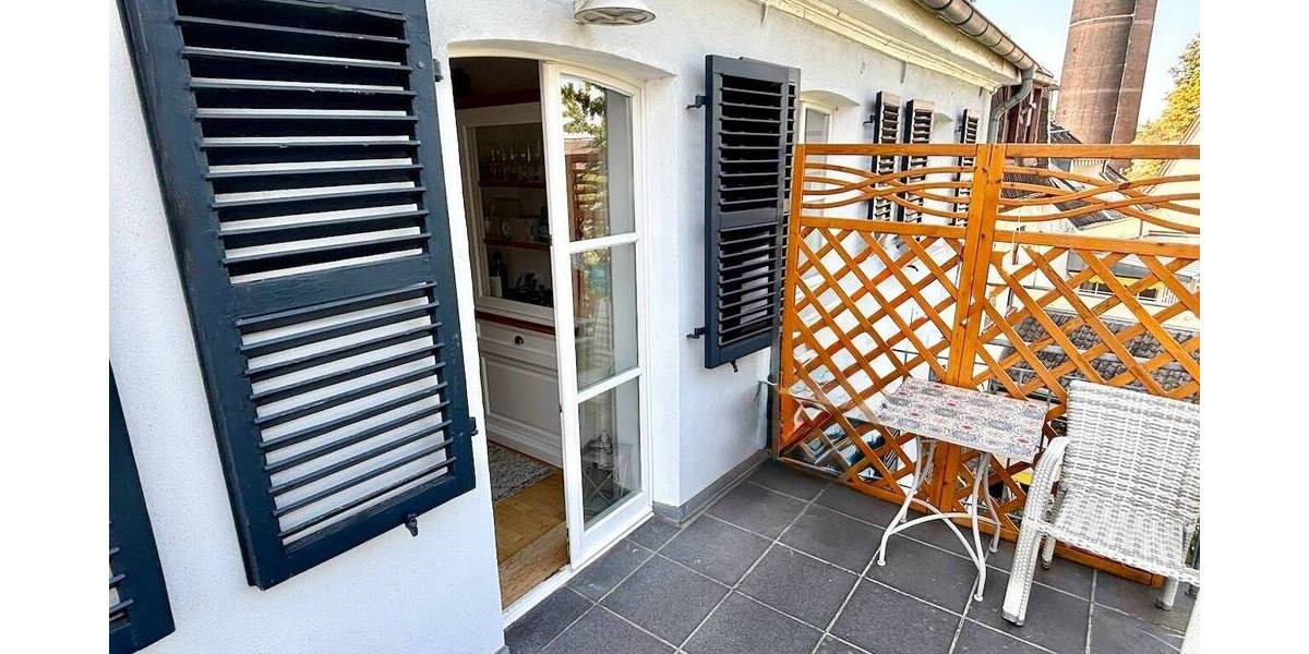 Attraktives Mehrfamilienhaus in Krefeld-Forstwald 1 zimmer