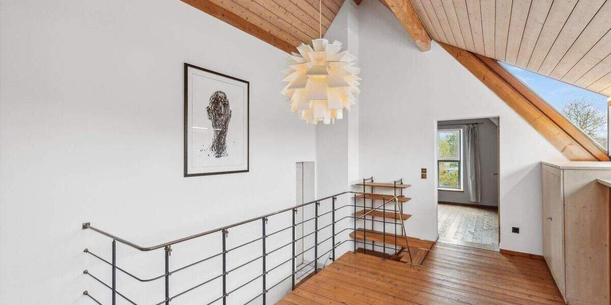 Charaktervolles Zuhause mit zusätzlicher Wohneinheit in zentraler Lage von Willich-Neersen! 9 zimmer