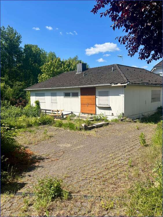 Grundstück zu verkaufen in Mönchengladbach 395.000 € 1207 m²