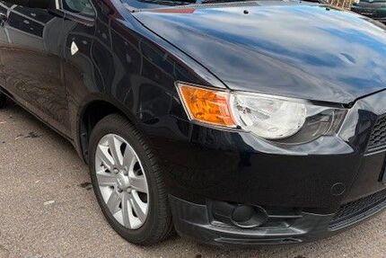 Mitsubishi Colt 34.500 km 6.500 € Neuss 41462