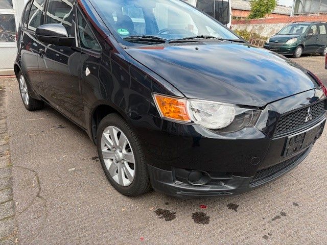 Mitsubishi Colt 34.500 km 6.500 € Neuss 41462