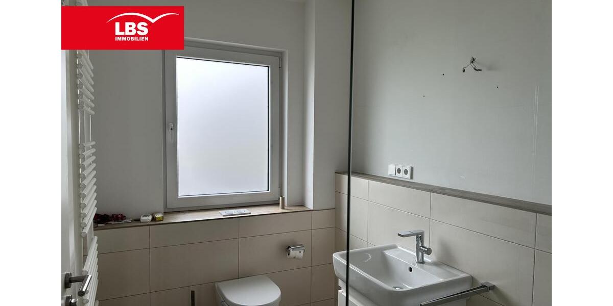 Exklusive Penthouse Dachgeschosswohnung Bj. 2017 mit 24qm Dachterasse 2 zimmer