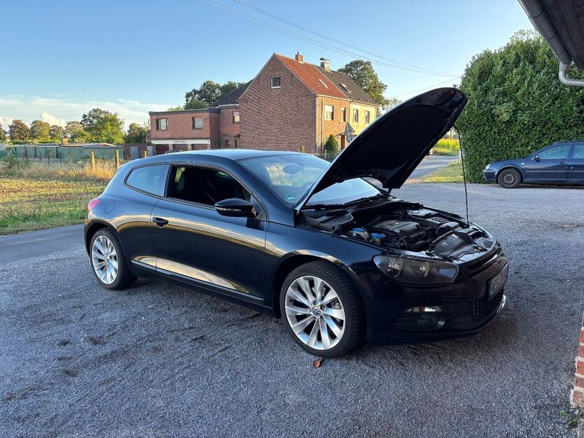 VW Scirocco 172.500 km 6.950 € Neukirchen Vluyn 47506