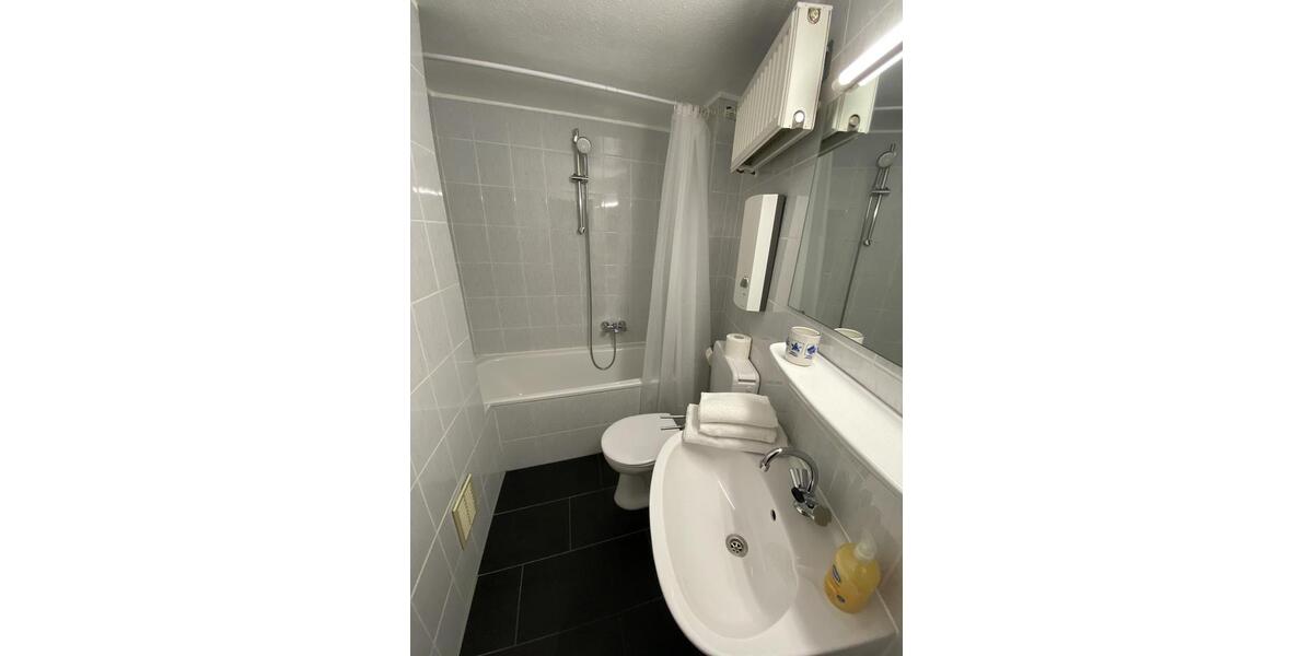 Schicke Single Wohnung (möbliert) nähe urbanes Stadtquartier 