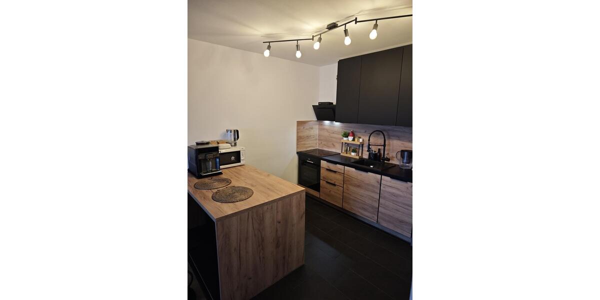 Terrassenwohnung Neuss - 2 Zimmer, 80 m&sup2;, 1.100&euro; | Angebot:25764221