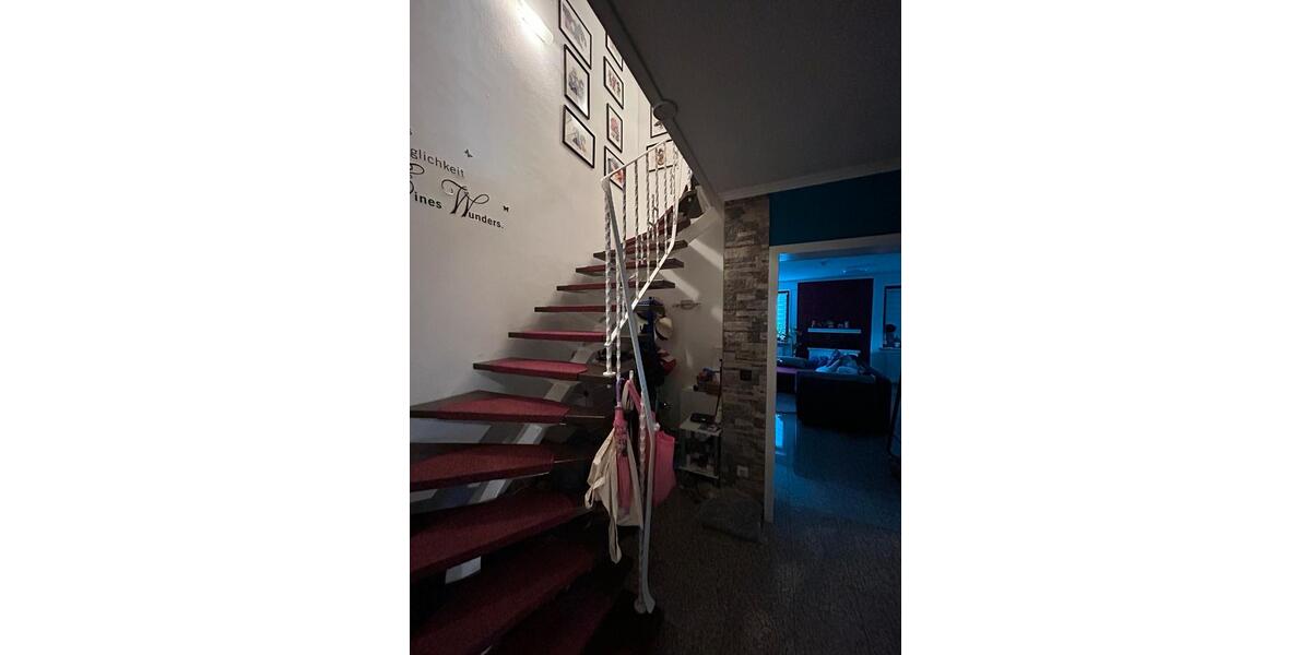 Maisonette-Wohnung mit Marmorboden 4 zimmer