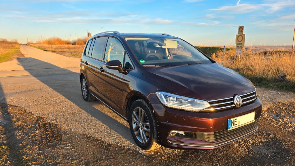 VW Touran 31.950 km 19.999 &euro; Solingen 42657