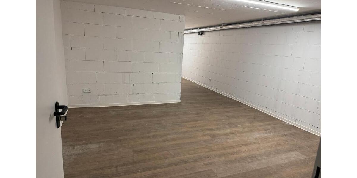 Garagen / Stellplätze Düsseldorf Stadtbezirk 2 - 375&euro; | Angebot:26603325