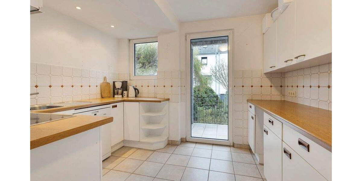 Großes Charmantes Generationenhaus in begehrter Lage! 7 zimmer