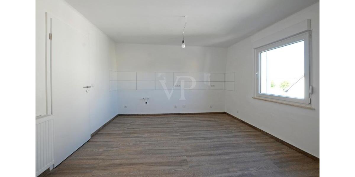 Dachgeschoßwohnung Leichlingen (Rheinland) - 2 Zimmer, 55 m&sup2;, 900&euro; | Angebot:26221883
