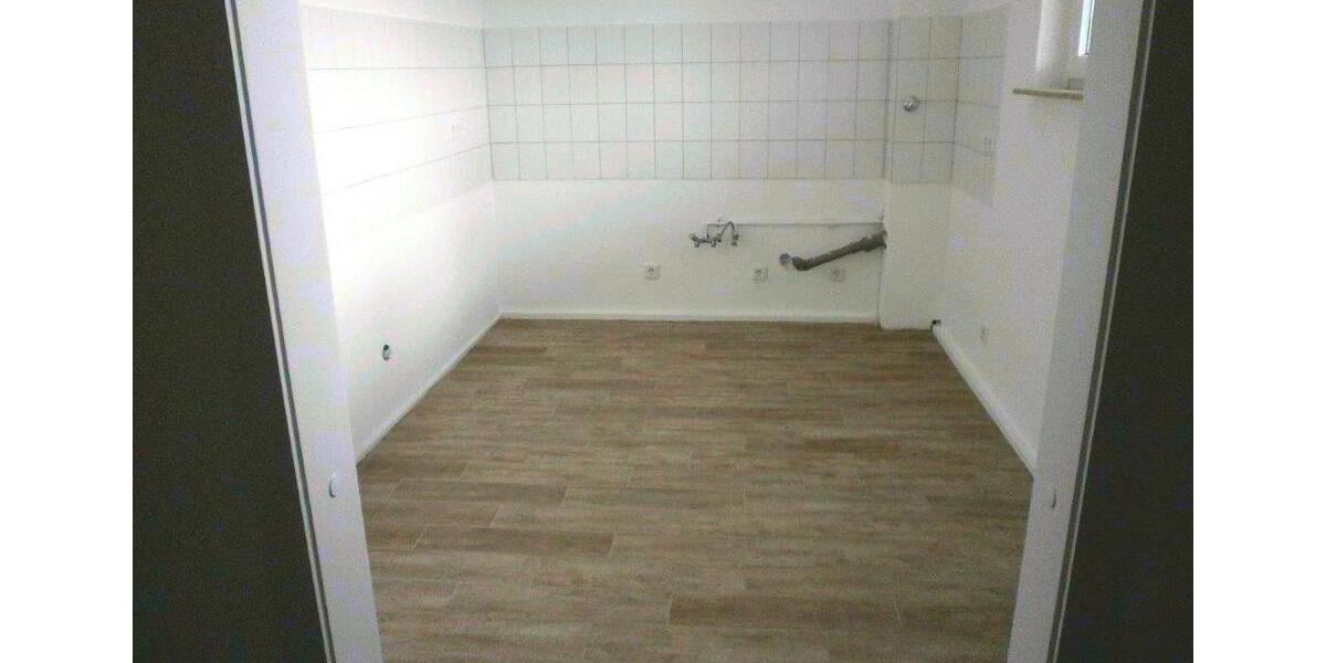 Etagenwohnung Neuss - 3 Zimmer, 83 m&sup2;, 358.500&euro; | Angebot:27029627