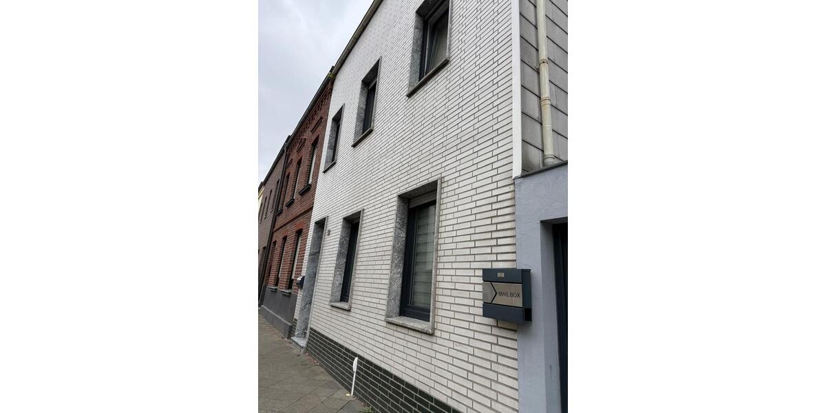 Reihenhaus Mönchengladbach Süd - 4 Zimmer, 132 m&sup2;, 339.000&euro; | Angebot:27109476