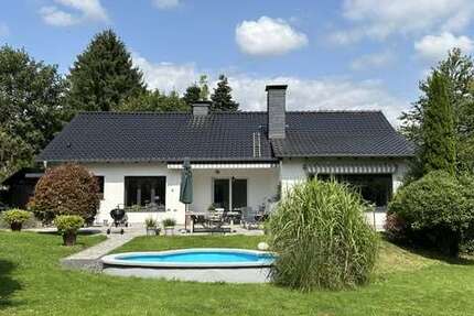 Haus Velbert - 5 Zimmer, 189 m&sup2;, 2.280&euro; | Angebot:27445676