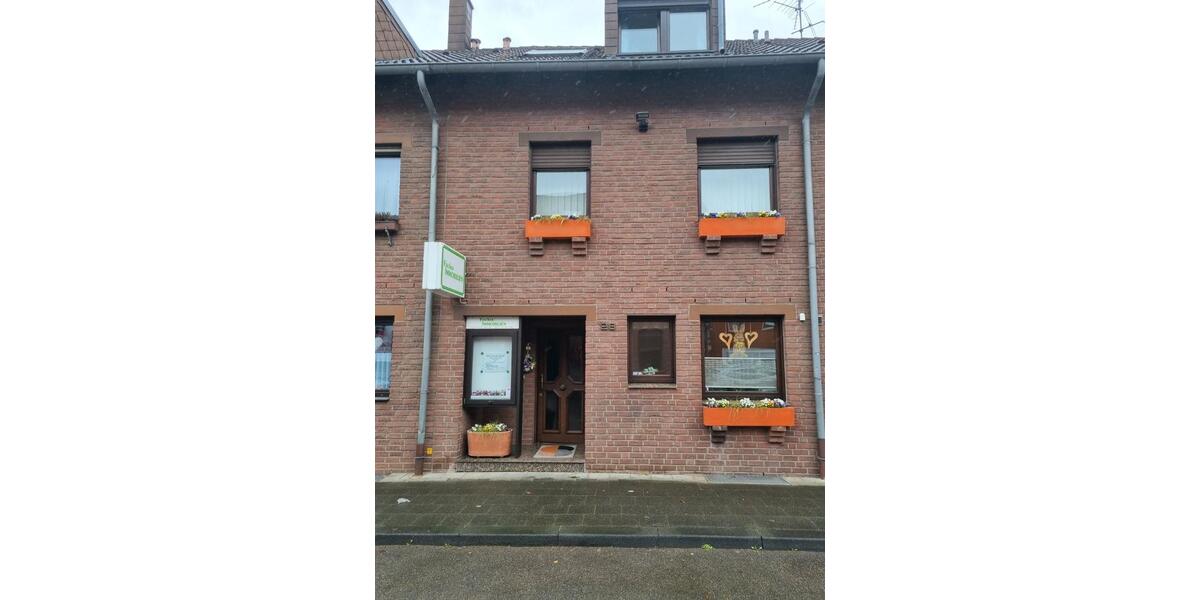 Reihenhaus Mönchengladbach Ost - 5 Zimmer, 150 m&sup2;, 435.000&euro; | Angebot:26145618
