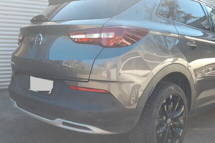 Opel Grandland (X) 68.000 km 22.999 &euro; Mönchengladbach 41065