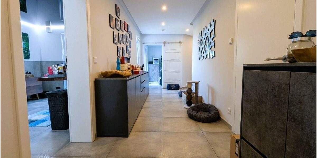 Etagenwohnung Mülheim an der Ruhr Dümpten - 4 Zimmer, 146 m&sup2;, 615.000&euro; | Angebot:25696342