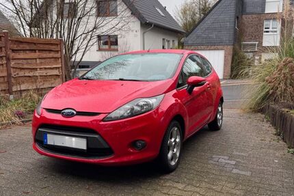 Ford Fiesta 107.500 km 3.590 &euro; Leichlingen 42799
